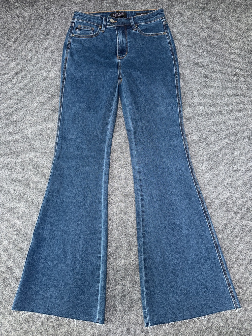 Judy Blue Medium Blue High-Rise Flare Jeans
